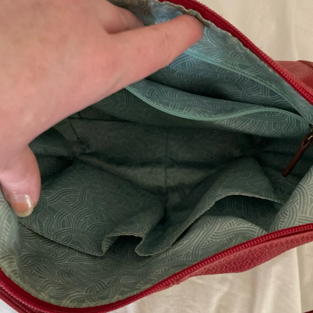 The Sak Red Leather Shoulder Bag - Picture 8 of 12